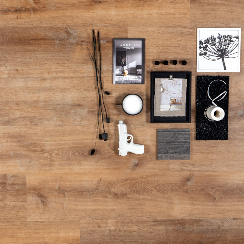 Poppy PVC plank Dryback, PVC by Homburg