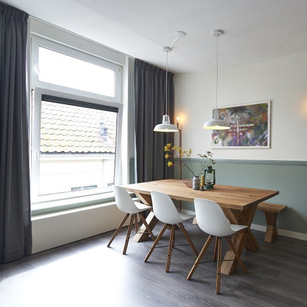 Douwes Dekker Elegant Riante Plank Lavendel, grijs eiken laminaat met rondom velling (Douwes Dekker)