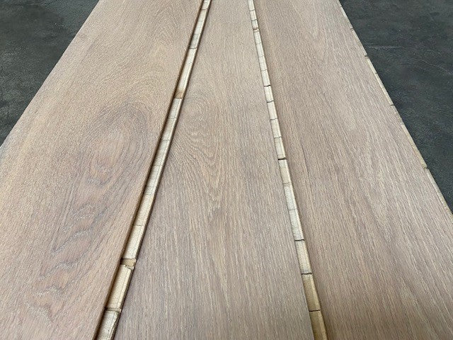 Lamelplank Eiken 14 x 189 x 1390 mm, geborsteld grijs geolied (2.10 m² per pak)