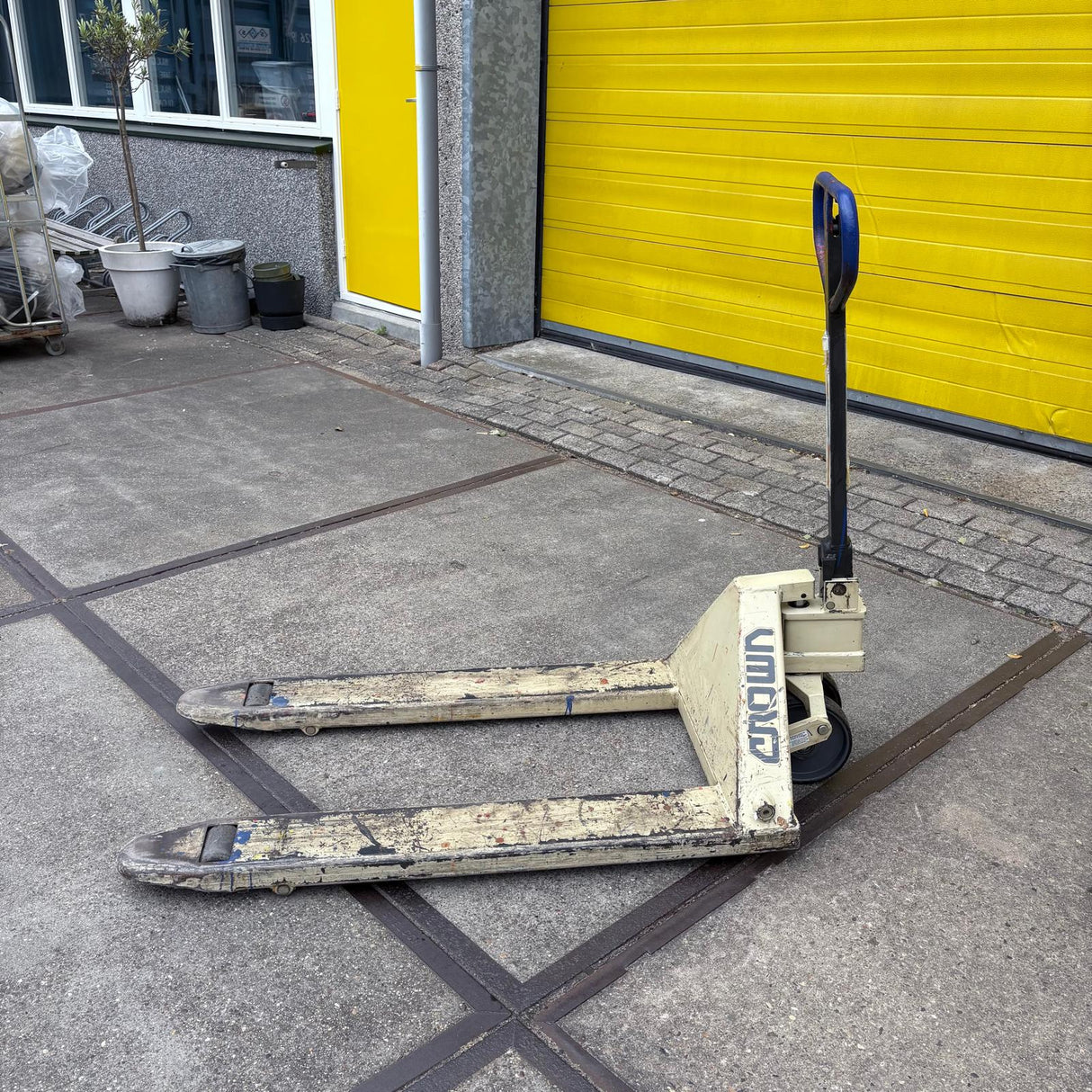 Palletwagen Crown 2000 kg nr 2, gebruikt, bouwjaar 1995