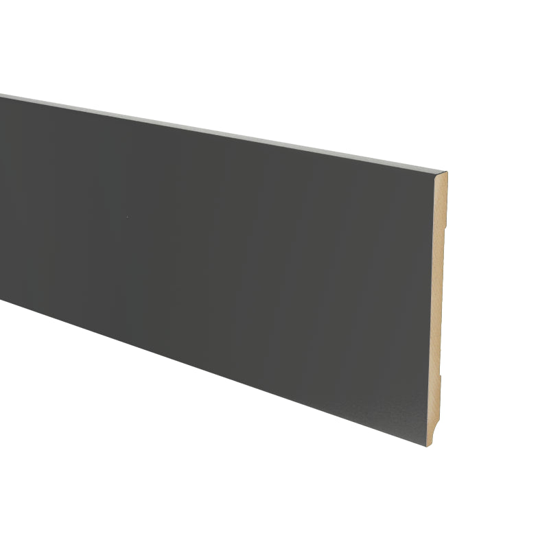 MDF Moderne plint 150x12 voorgelakt RAL 9005