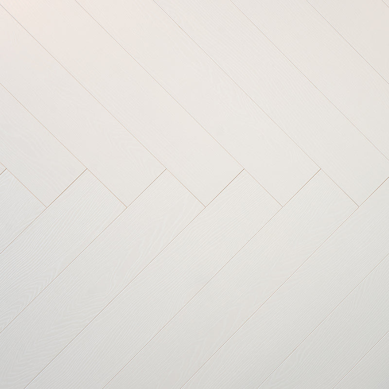 Douwes Dekker Galant visgraat Koriander, eiken wit gelakt met rondom velling